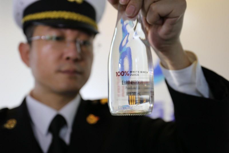 长白山生态饮品扬帆出海——白山海关精准护航 让林海佳饮畅销海外